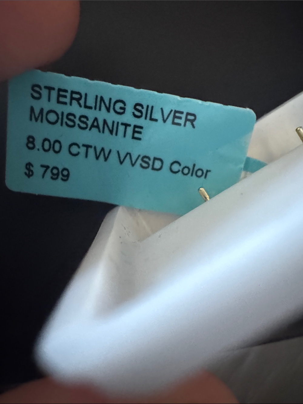 8.00 CTW VVS D-color moissanite stud earrings in Gold over sterling silver 925 - Picture 3 of 5